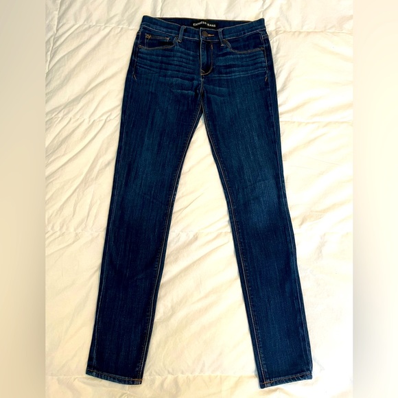 Women’s Express Denim Jeans - Picture 3 of 4